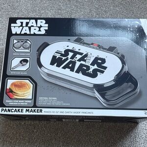 Star Wars Black and White Pancake Maker